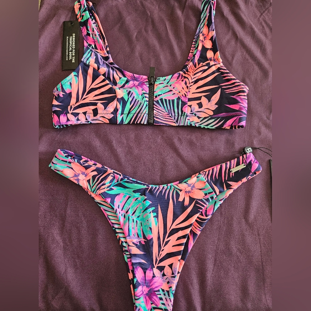 Blackbough Vibrant Leaf Print Bikini Set